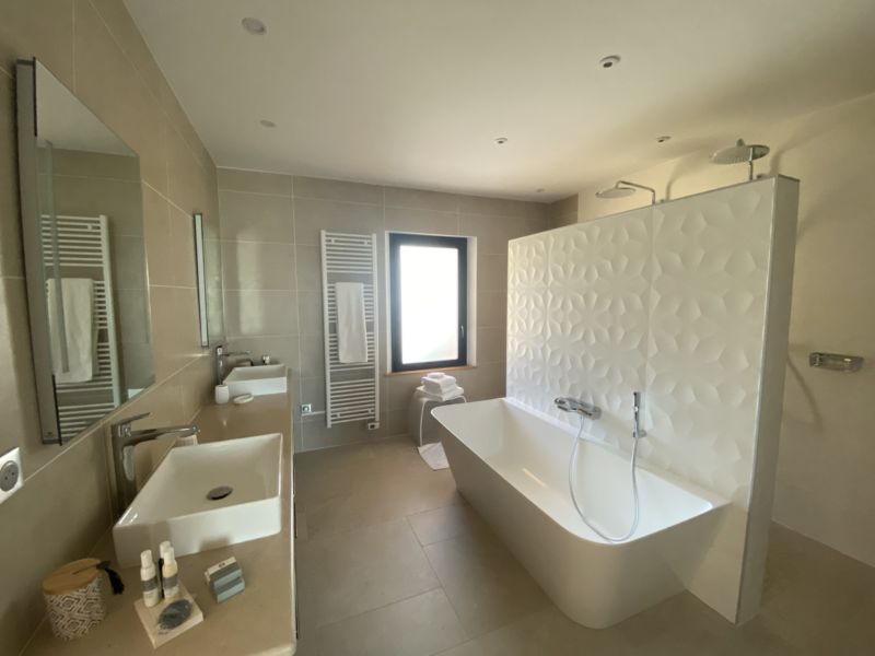 ... with bathtub ...