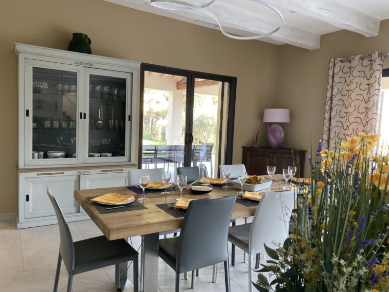 ... un ensemble vaste et équilibré ...